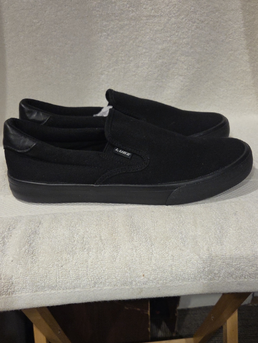 LUGZ CLIPPER SLIP ON SNEAKERS